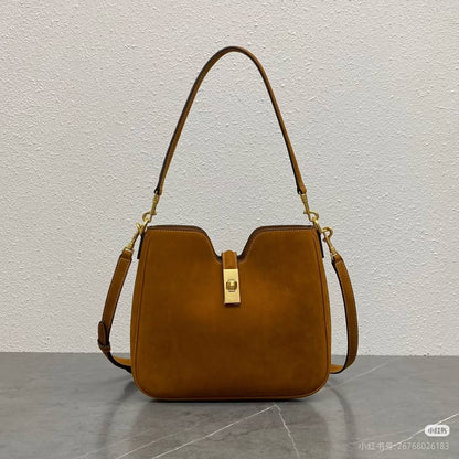 Celine 
Master
For Price 👇 WTSP Text Zain 0568585901

Zain10
♥️♥️♥️