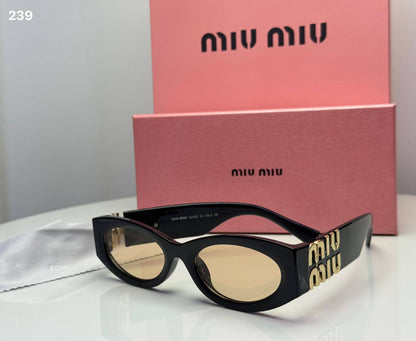 Miu Miu
Good quality 

65 dhs🇦🇪🇦🇪

Zain182
♥️♥️♥️