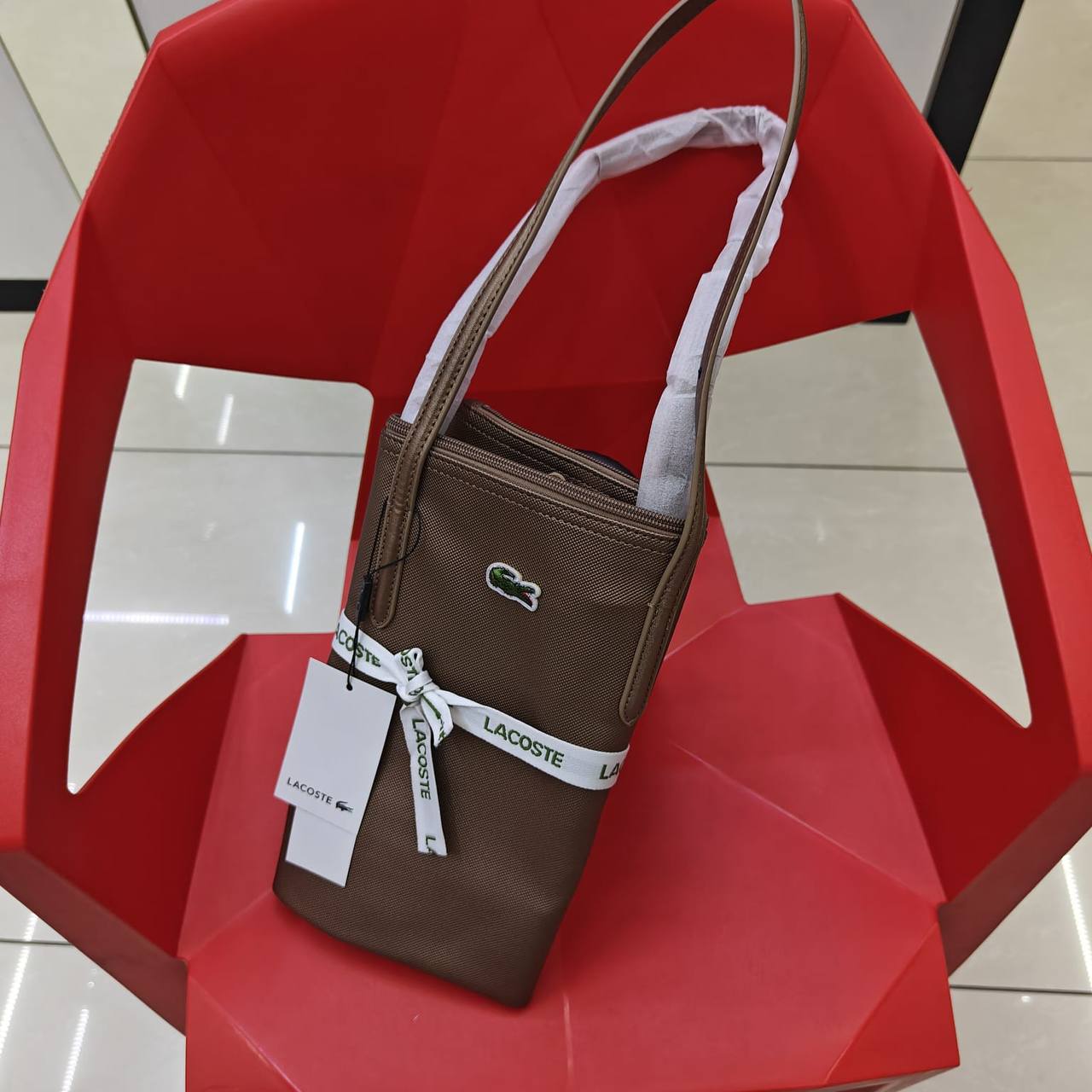 Lacoste 
55 dhs🪙🖤
🐊🐊🐊🐊🐊🐊

Zain235
♥️♥️♥️