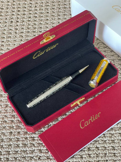 CARTIER
Pen ✍️*
*New Collection*
*Master Quality*
190 dhs✅

Zain179
♥️♥️♥️