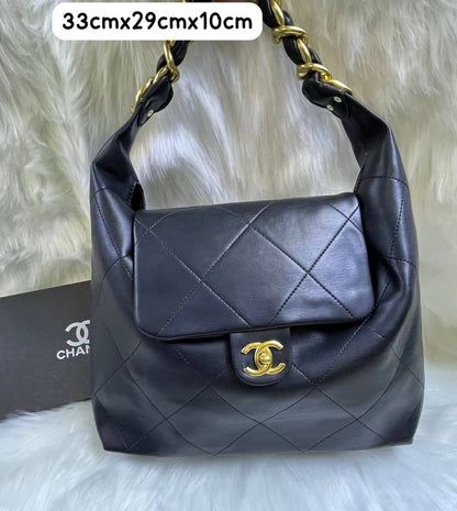 Chanel
110 dhs✅

Zain72
♥️♥️♥️
