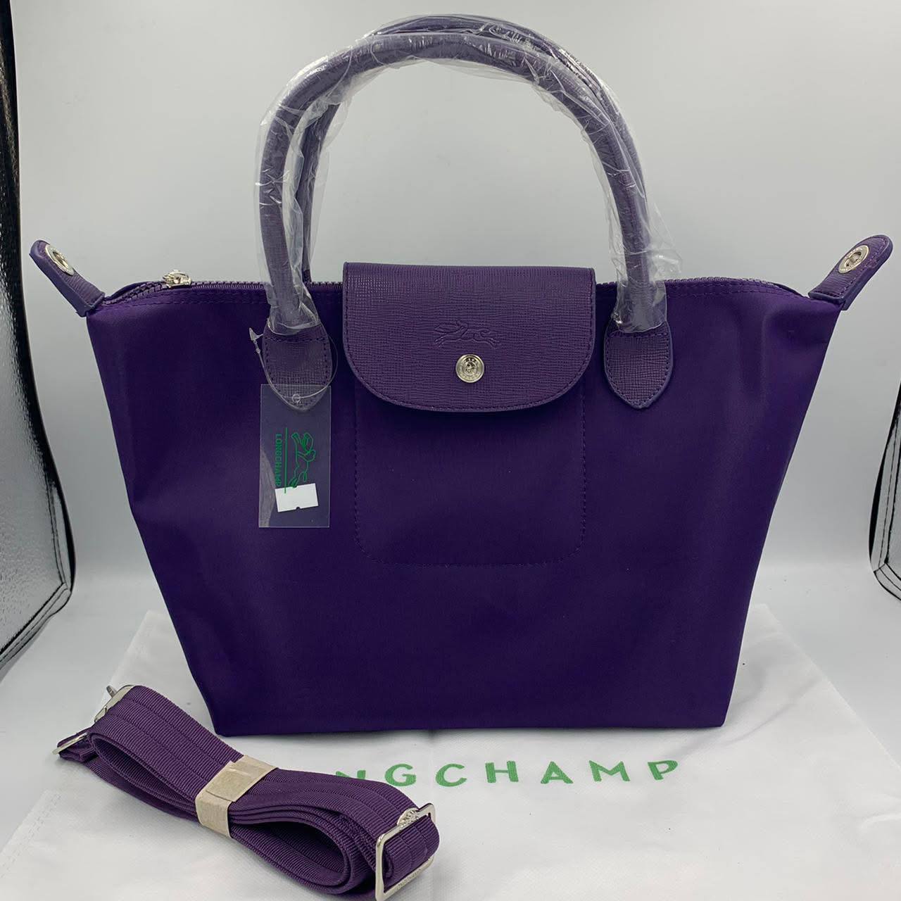 LONG CHAMP BAG
GOOD QUALITY  
55 dhs✅

Zain40
♥️♥️♥️