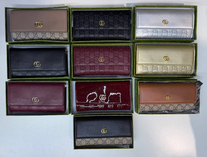 Bags
85 dhs✅
with box
size 19×3×10cm

Zain42
♥️♥️♥️