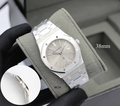 AUDEMARS PIGUET MEN SLIM DIAL 38MM

240 dhs🪙🌺

Zain58
♥️♥️♥️