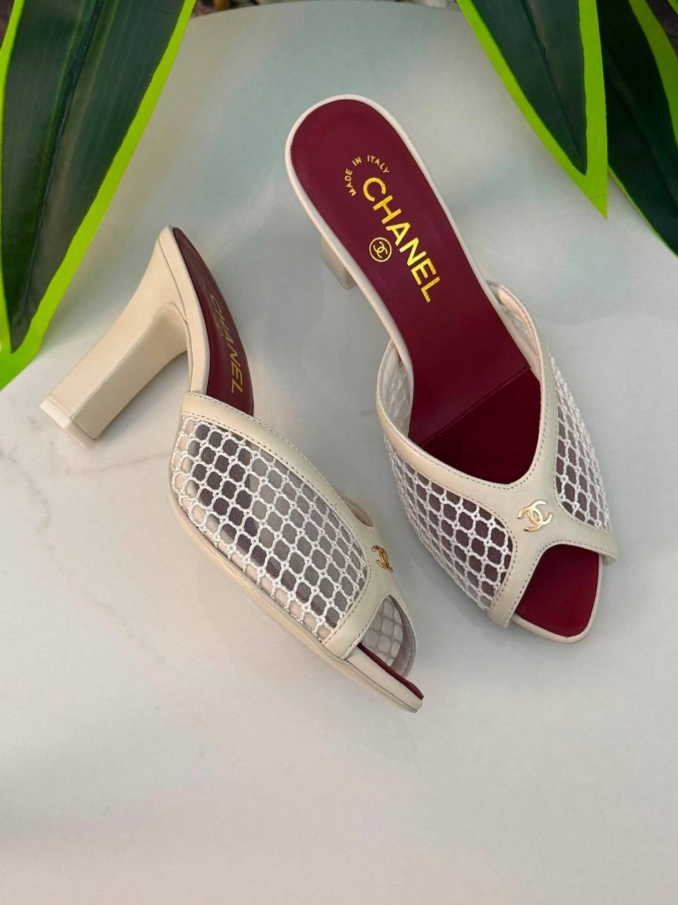 Chanel
 master
Size 36-41
350 dhs✅

Zain190
♥️♥️♥️