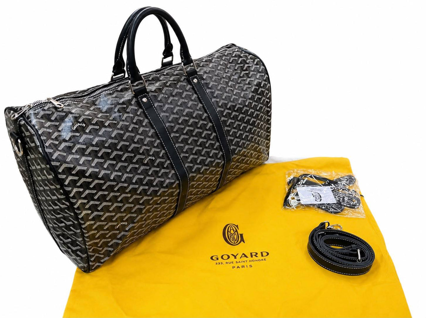 LV Travel Bags
120 dhs✅

Zain50
♥️♥️♥️