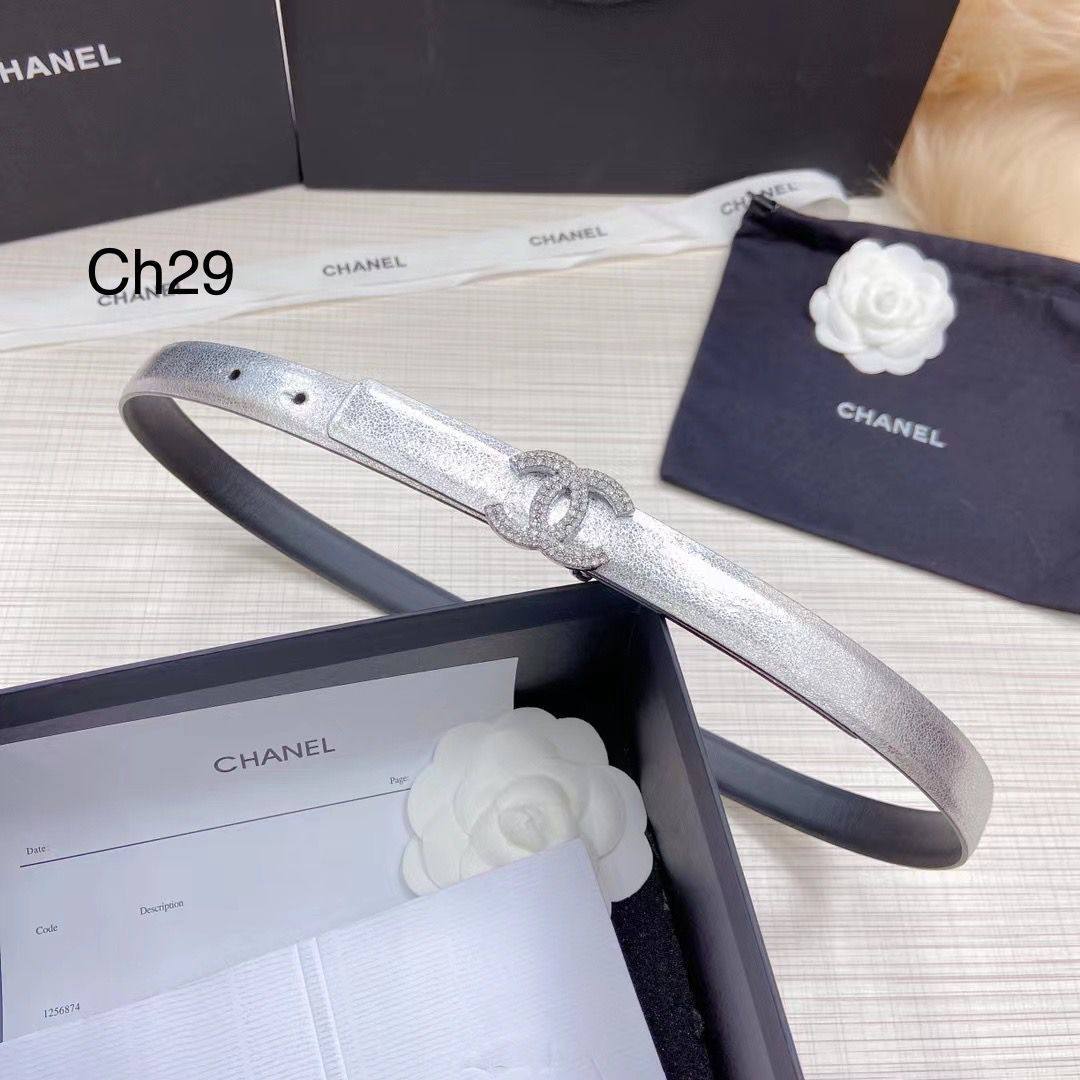 Chanel
💜*available again*💜
260 dhs🪙🌨️

Zain160
♥️♥️♥️