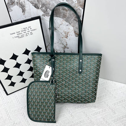 Goyard 
70 dhs💓

Zain232
♥️♥️♥️