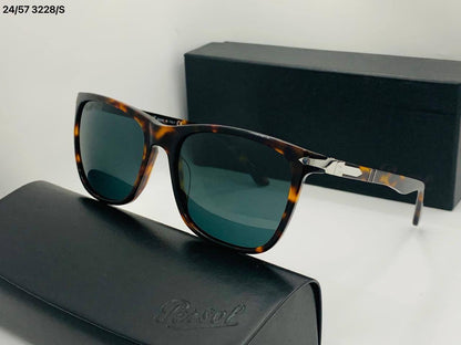 SUNGLASSES 

MASTER ✨💫
65 dhs🇦🇪🇦🇪🇦🇪

WITH BOX
🎁

Zain89
♥️♥️♥️