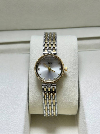 Dior   
55 dhs🇦🇪🇦🇪

Zain29
♥️♥️♥️