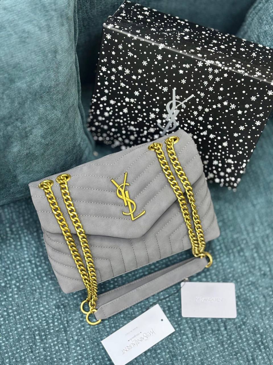 YSL

with box
🎁🎁🎁

95 dhs🪙🌨️

Zain244
♥️♥️♥️