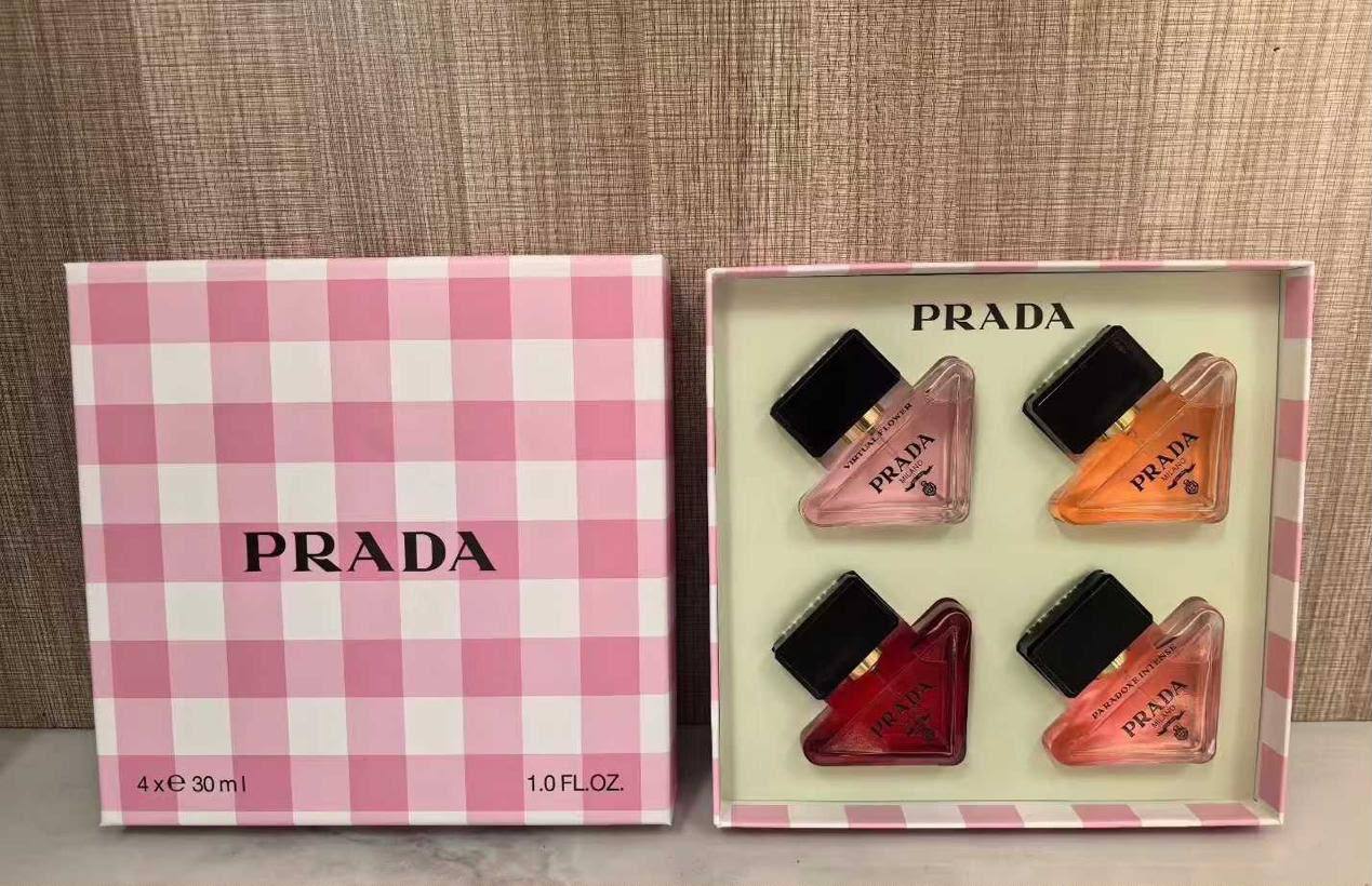 Prada
60 dhs🇦🇪🇦🇪

Zain64
♥️♥️♥️