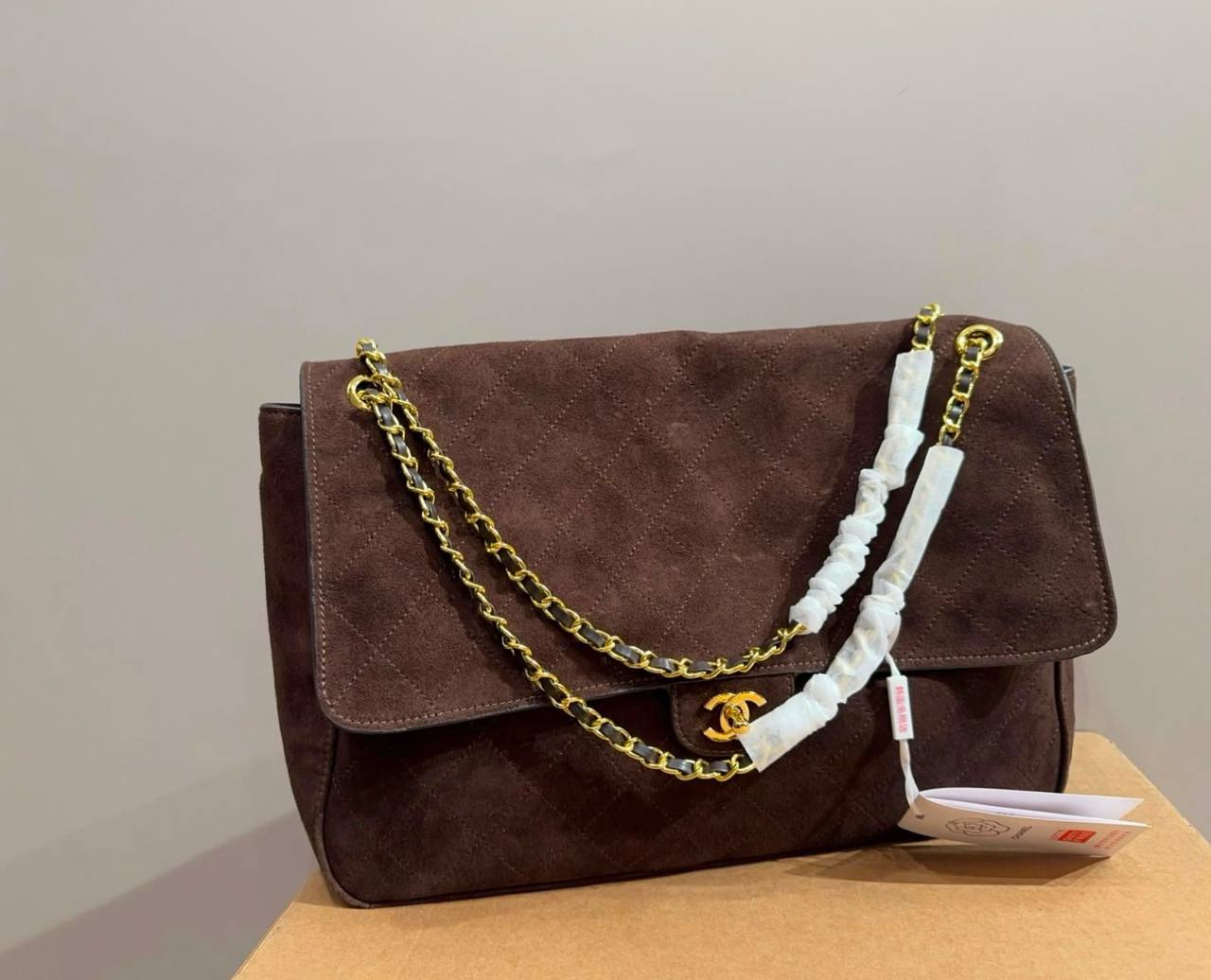 CHANEL 

COPY ONE 

NEW CAME 

200  DHS.🇦🇪🇦🇪🇦🇪

Size:40cm

Zain295
♥️♥️♥️