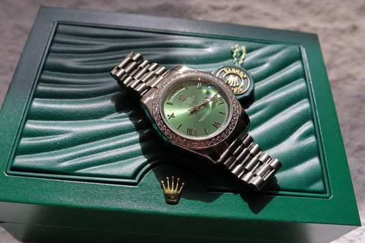 Rolex DayDate 
Good Quality
250 dhs✅

Zain33
♥️♥️♥️