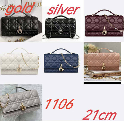Dior
with box
110 dhs🇦🇪🇦🇪

Zain306
♥️♥️♥️