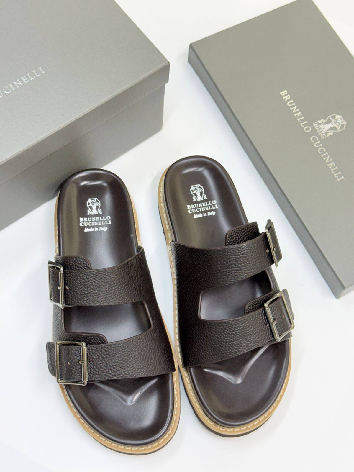 NEW CAME
MEN SLIPPER
BRUNELLO CUCINELLI
GOOD QUALITY
105 dhs🌺
39 TO 46

Zain40
♥️♥️♥️