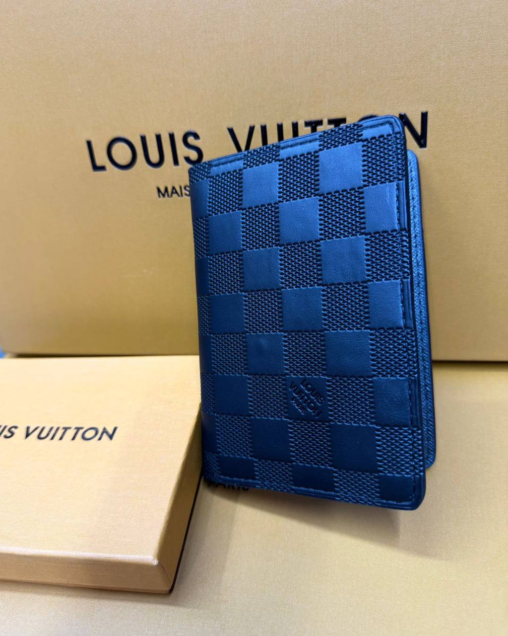 Passport cover
With box
🎁🎁🎁

30 dhs🪙🌨️

Zain93
♥️♥️♥️