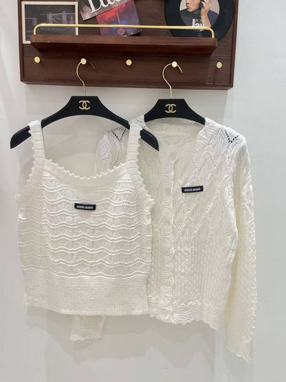 New collections                                           
MIU MIU

Super Master quality

Sizes: S M L
450 dhs🇦🇪🇦🇪

Zain308
♥️♥️♥️