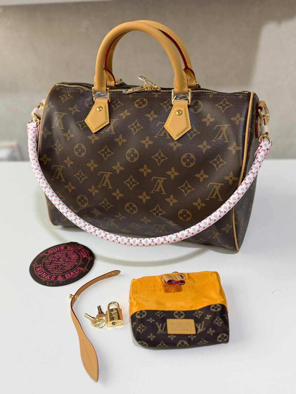 📍NEW COLLECTION 📍
🎒LOUIS VUTTON🎒
🌹SPEEDY 30CM🌹
👌Premium quality 👌
❤️WITH ORIGINAL PACKAGING❤️

For Price 👇 WhatsApp✅
0568585901 
0507557372
0552275751 Owner Zain 👌

Zain320
♥️♥️♥️