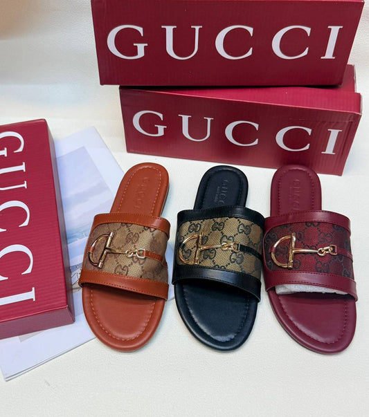 Gucci
Size 36to41
70 dhs🪙💚

Zain236
♥️♥️♥️