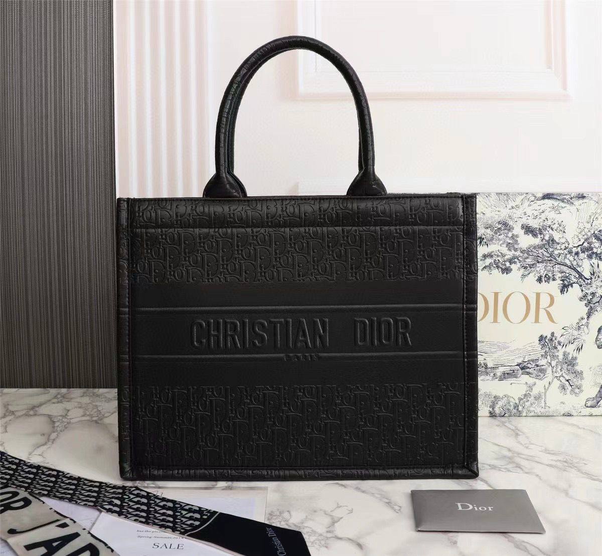 Dior Master
For Price 👇 WTSP Text Zain 0568585901

Zain192
♥️♥️♥️