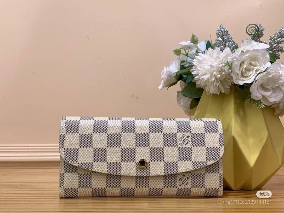 Wallets

35 dhs✅

with box
🎁🎁🎁

Zain40
♥️♥️♥️