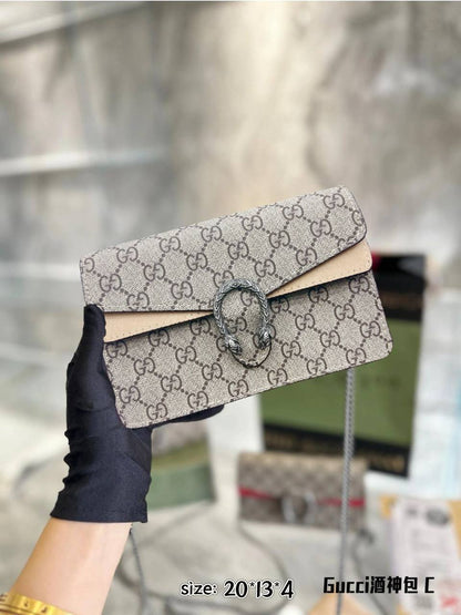 Hermes
100 dhs✅
Good quality

Zain35
♥️♥️♥️
