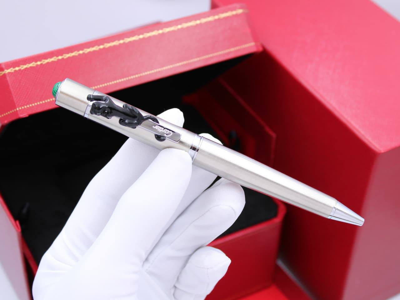 CARTIER  PEN NEW MASTER QUALITY

95 dhs✅
WITH NORMAL BOX & BAG
       🛡️🛡️🛡️🛡️🛡️

Zain58
♥️♥️♥️