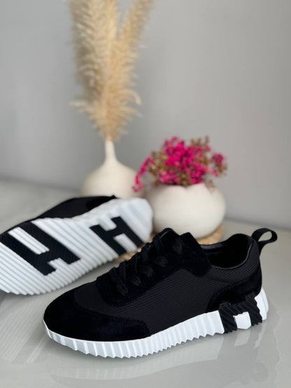 HERMES
*Vip quality*
*Size 36 to 42*
450 dhs✅

Zain113
♥️♥️♥️