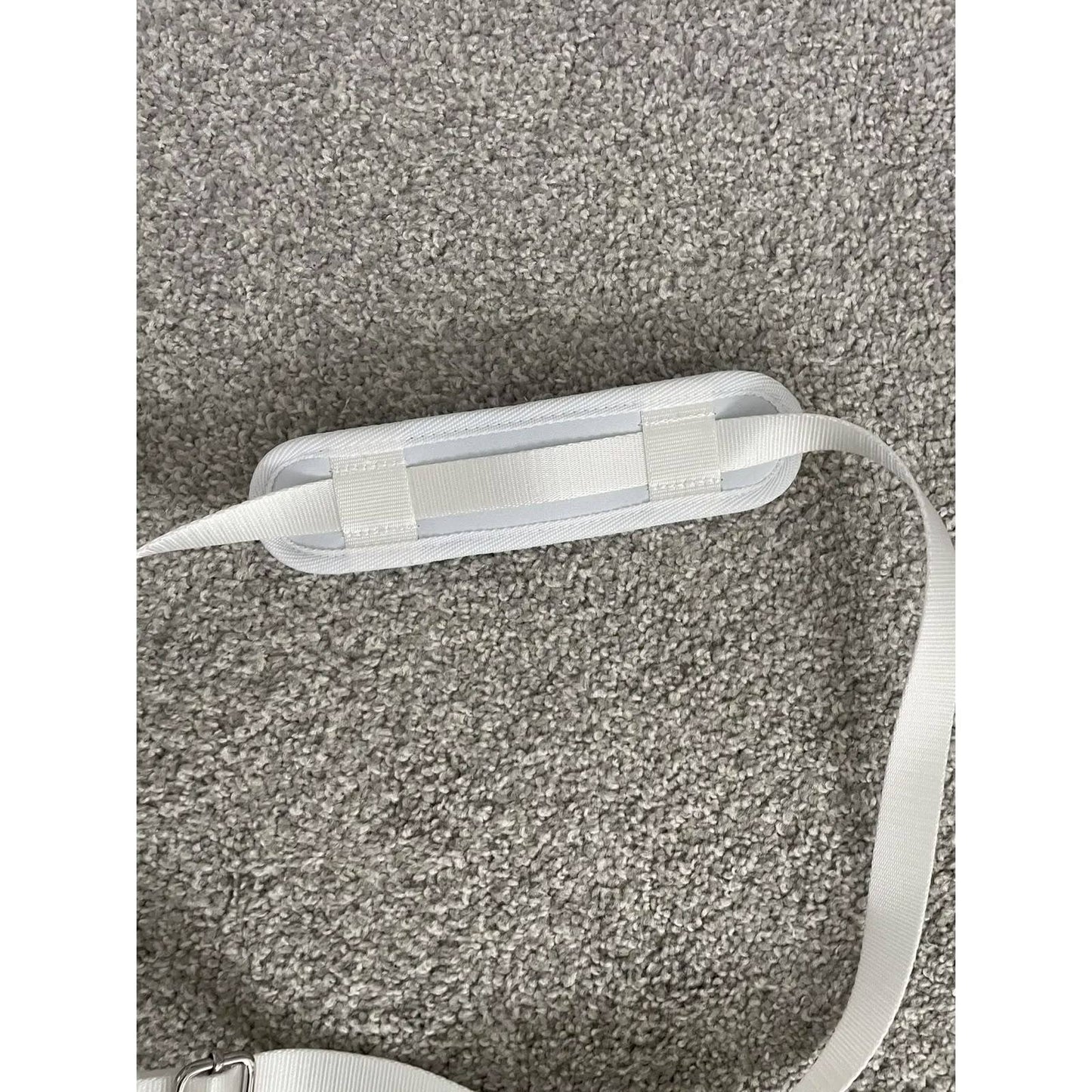 NEW CAME 
ALO YOGA
GOOD QUALITY
65 dhs✅
PURPOSE: GYM,TRAVEL OR EVERY DAY USE

Zain40
♥️♥️♥️