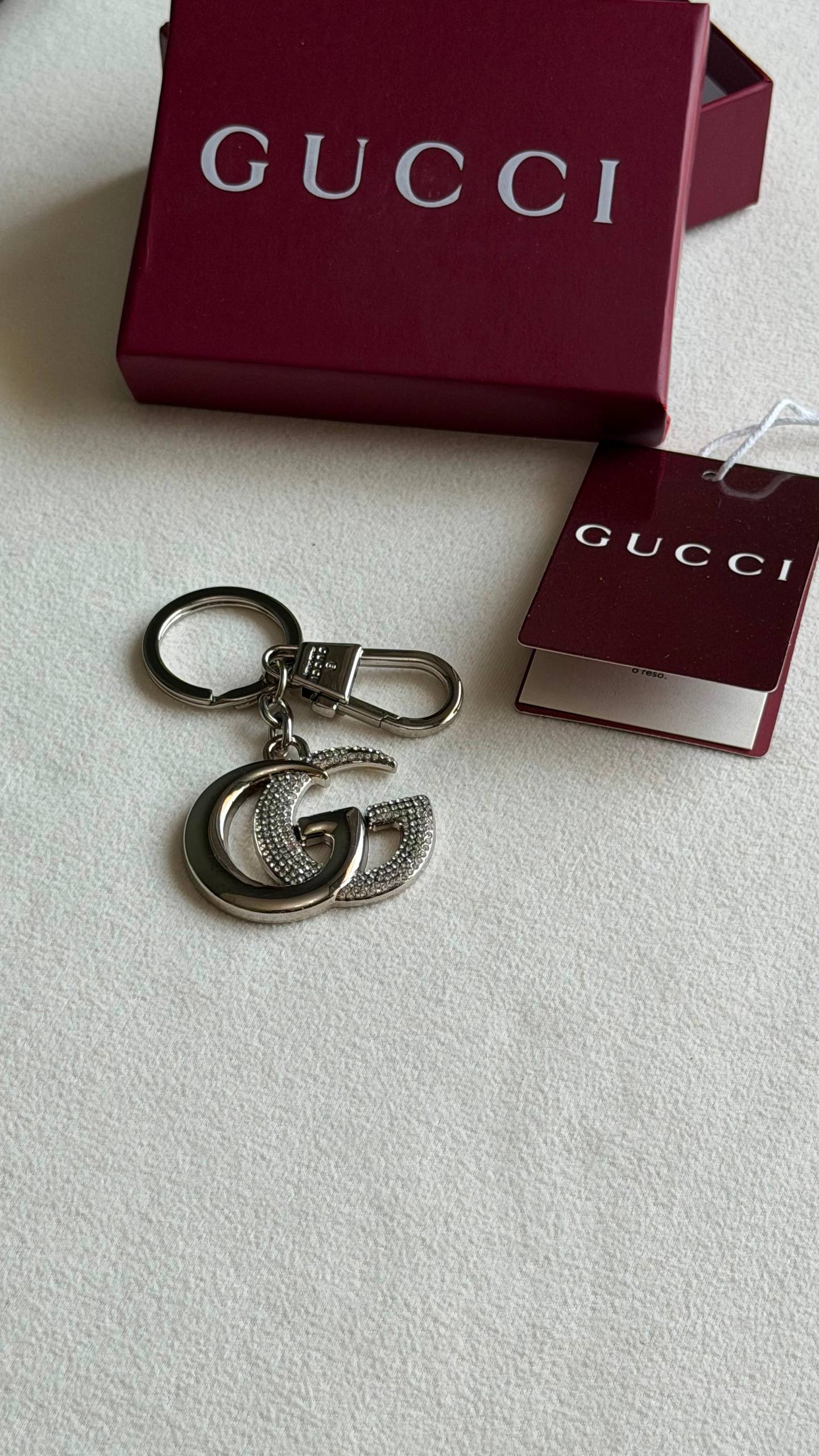 GUCCI  & CHANEL 
CHARMS
Super master quality 
*with complete packing*🎁
240 dhs✅

Zain280
♥️♥️♥️