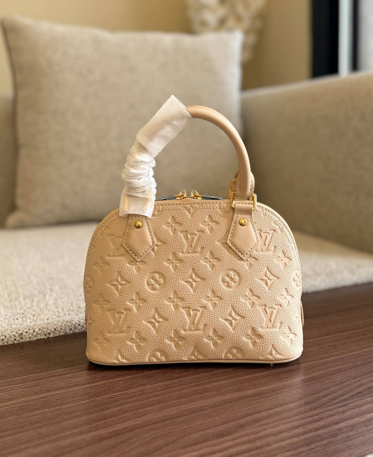 LV

For Price 👇 WhatsApp✅
0568585901 
0507557372
0552275751 Owner Zain 👌

Zain246
♥️♥️♥️