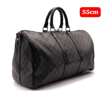 Travel bag 
55cm 
good quality 
120 dhs🇦🇪🇦🇪

Zain168
♥️♥️♥️