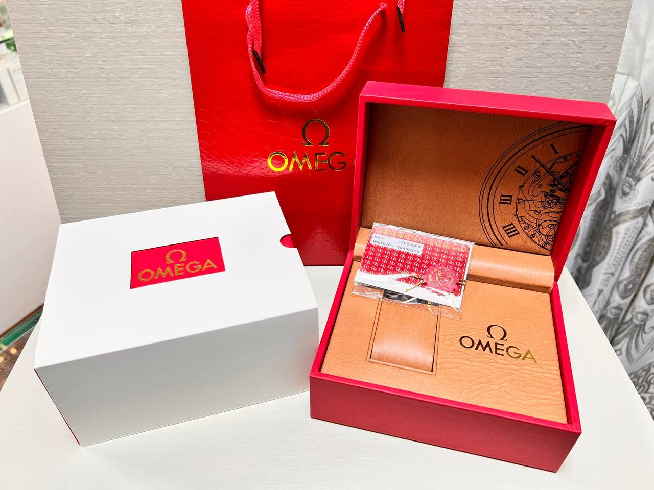 Watches Boxes
Master Box + Paper bag & Card
🎁🎁🎁

50 dhs🪙🌨️

Zain85
♥️♥️♥️