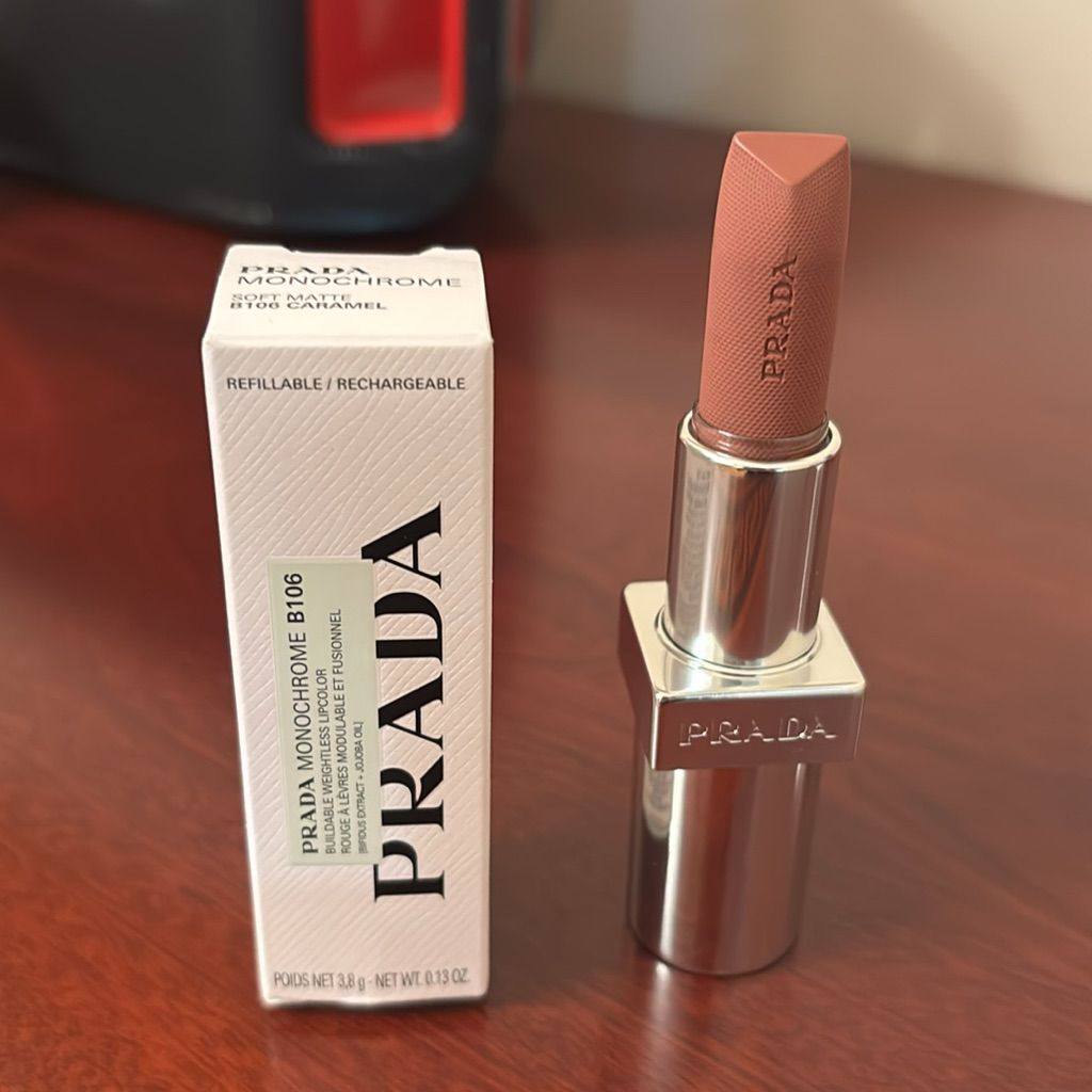 Lip Stick
45 dhs🪙🌺

Zain54
♥️♥️♥️