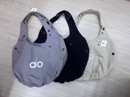 Alo Bag
65 dhs✅

Zain114
♥️♥️♥️