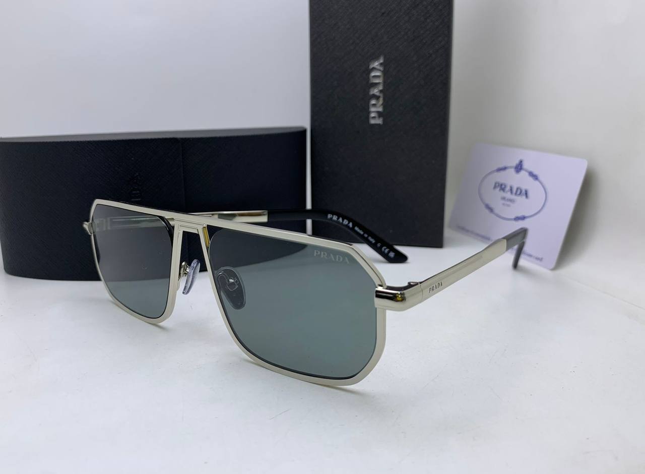 Versace
Master 
180 dhs✅

Zain126
♥️♥️♥️