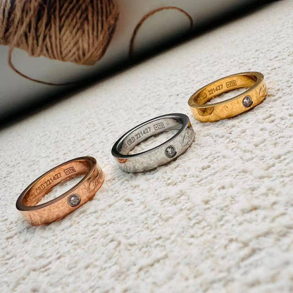 New arrival 
Cartier classic signature ring 
Stainless steel 
Non tarnish 
30 dhs🪙🌨️/ pc without box 
40 dhs🪙🌨️ / pc with Cartier box and paperbag 
Size 6-7-8-9 
Color : golden/ silver / rose gold

Zain243
♥️♥️♥️