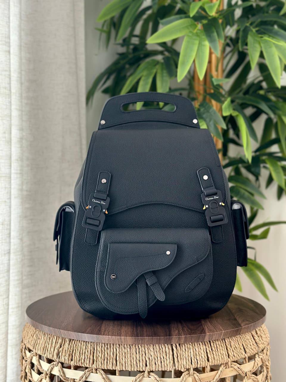 BRAND- DIOR 
BACKPACK
SUPER MASTER QUALITY 
WITH PAPER BAG

For Price 👇 WhatsApp✅
0568585901 
0507557372
0552275751 Owner Zain 👌

Zain267
♥️♥️♥️