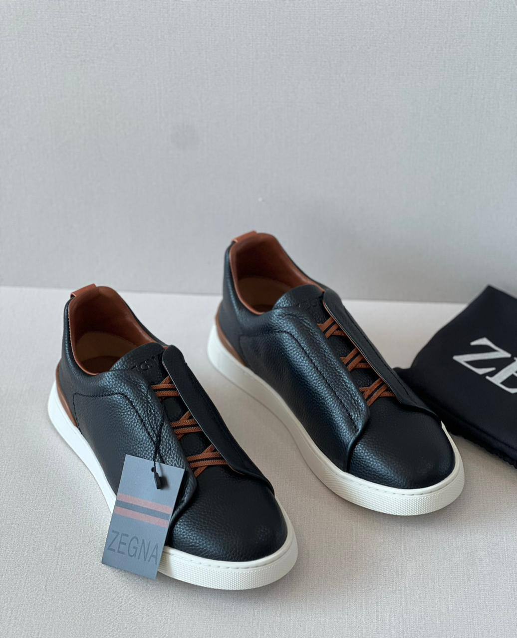 ZEGNA 
SUPER MASTER ⚡️
40-46
500 dhs🪙🖤

Zain43
♥️♥️♥️