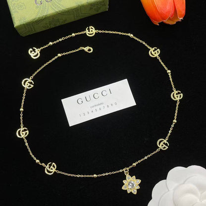 GUCCI
Full set 
Master💕
130 dhs🪙💕

Zain263
♥️♥️♥️