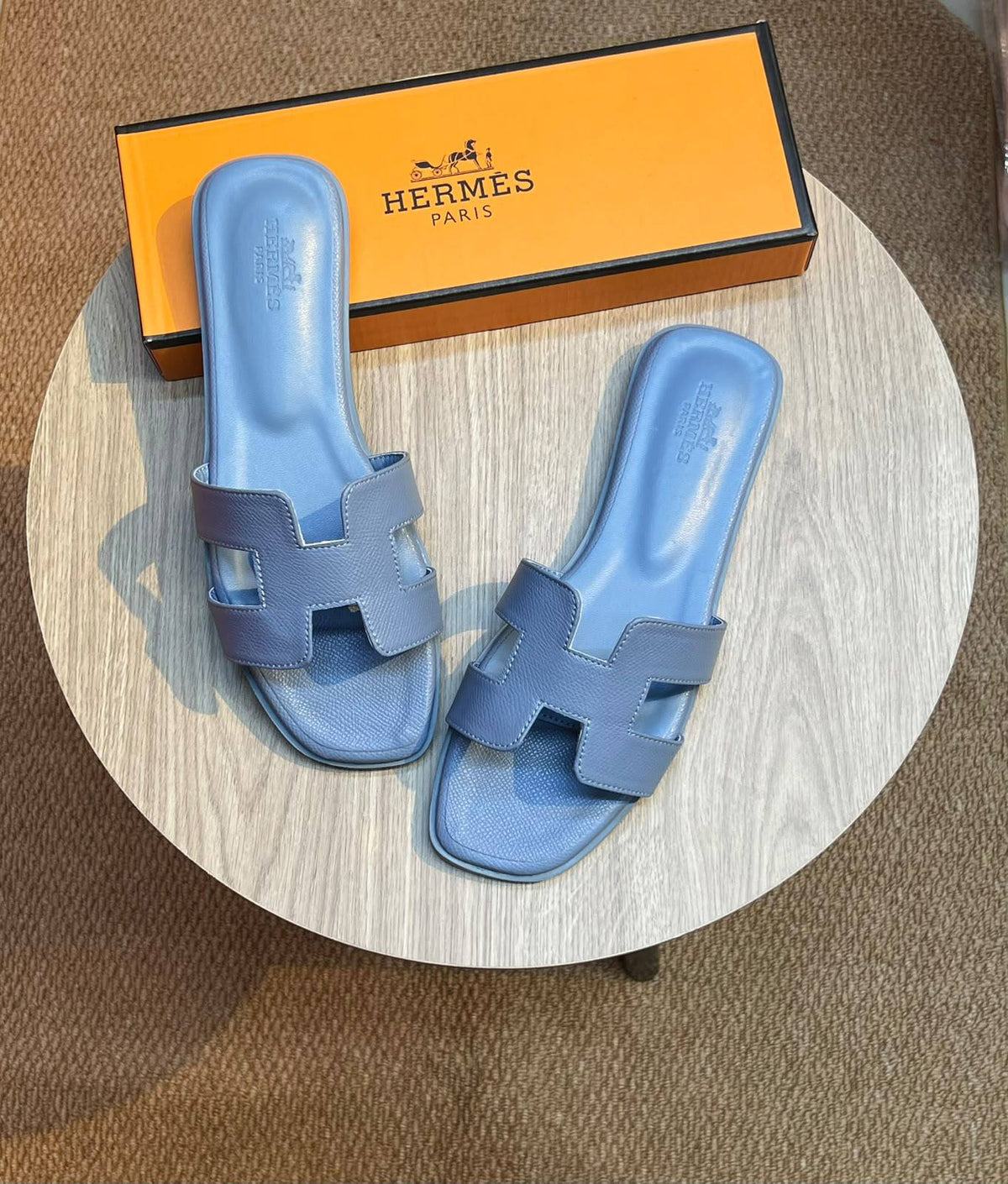 Hermes

36 to 41
75 dhs🇦🇪🇦🇪

Zain236
♥️♥️♥️