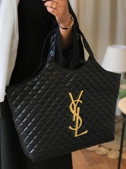 YSL

100 dhs🇦🇪

Zain35
♥️♥️♥️