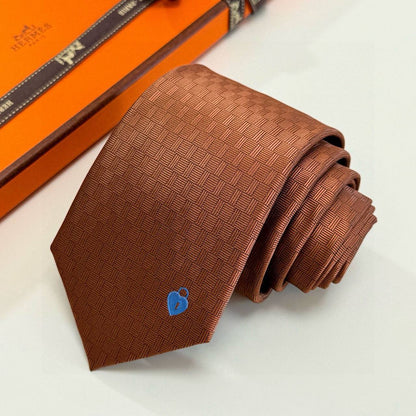 *Tie*
*Master quality*
180 dhs🪙💕

Zain179
♥️♥️♥️