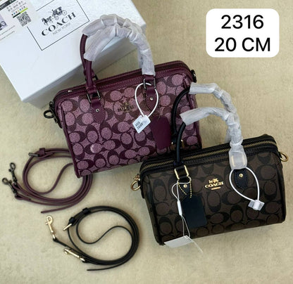 COACH 
GOOD QUALITY 💯
90 dhs🪙🌨️
WITH BOX 📦

Zain28
♥️♥️♥️