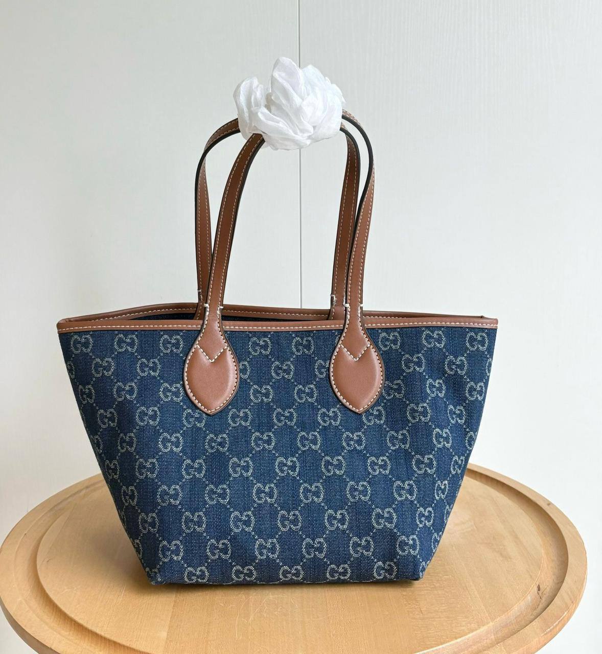 GUCCI 
COPY ONE 
NEW CAME 
BIG SIZE  155  DHS✅
SMALL  SIZE 145 DHS✅

Zain39
♥️♥️♥️