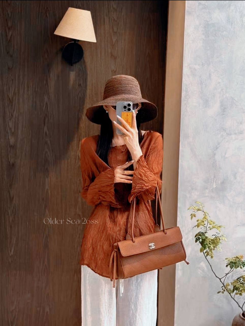 CHANEL 
COPY ONE 
32cm , 
195 dhs✅

Zain295
♥️♥️♥️