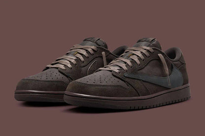 Jordan x Travis Scott Air Jordan 1 Low OG "Velvet Brown" 🤎
36-45 AVAILABLE 🤩
240 dhs💓

Zain242