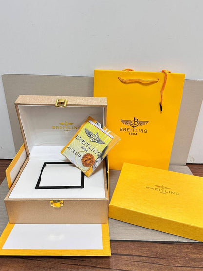 Master Watches Boxes
50 dhs🌺
with Card & paper bag

Zain85
♥️♥️♥️
