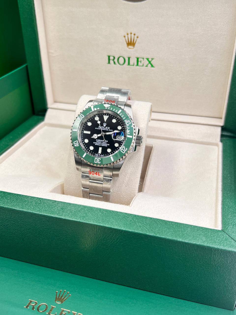 Rolex
High Quality
180 dhs✅

Zain85
♥️♥️♥️